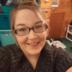 Meet your Posher, Alison marie